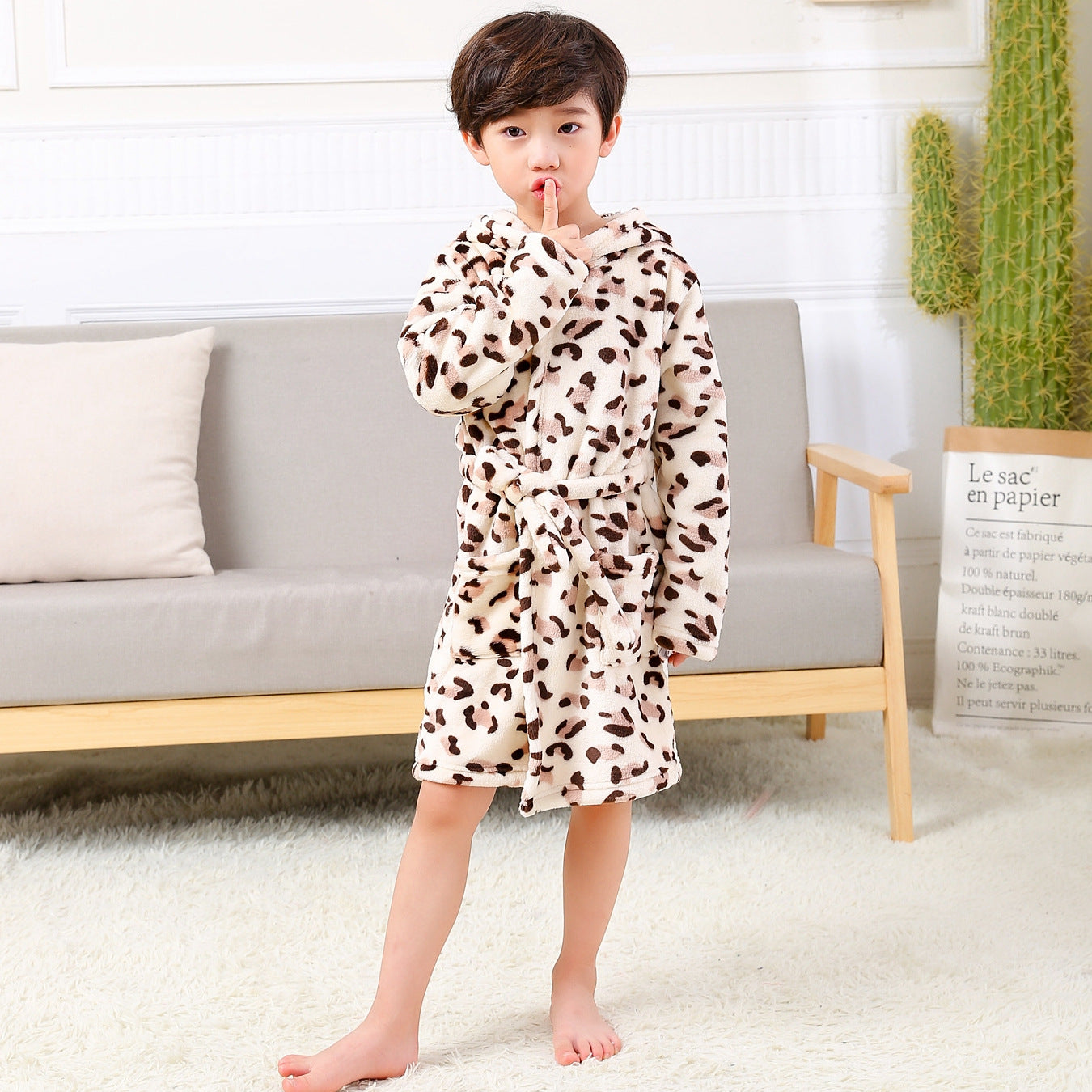 New Children's Clothing Home Clothes Male And Female Baby Bathrobe Cartoon Flannel Hooded Children's Nightgown eprolo